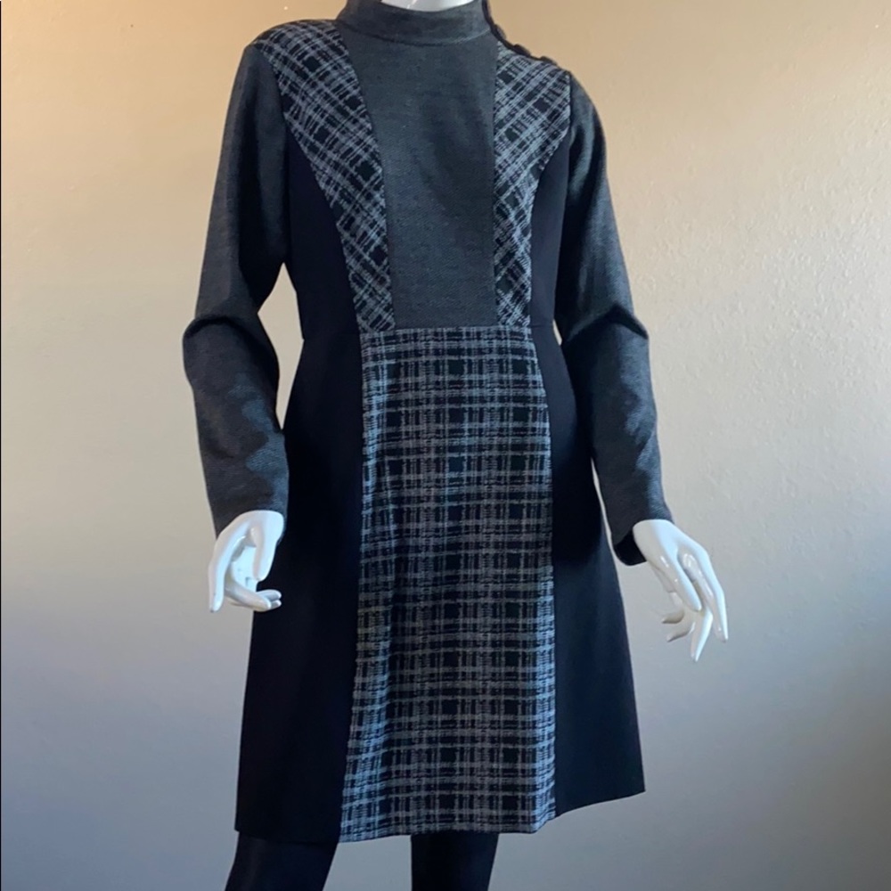 NWT Vince Camuto Gray/Black Color-Block Midi Dress